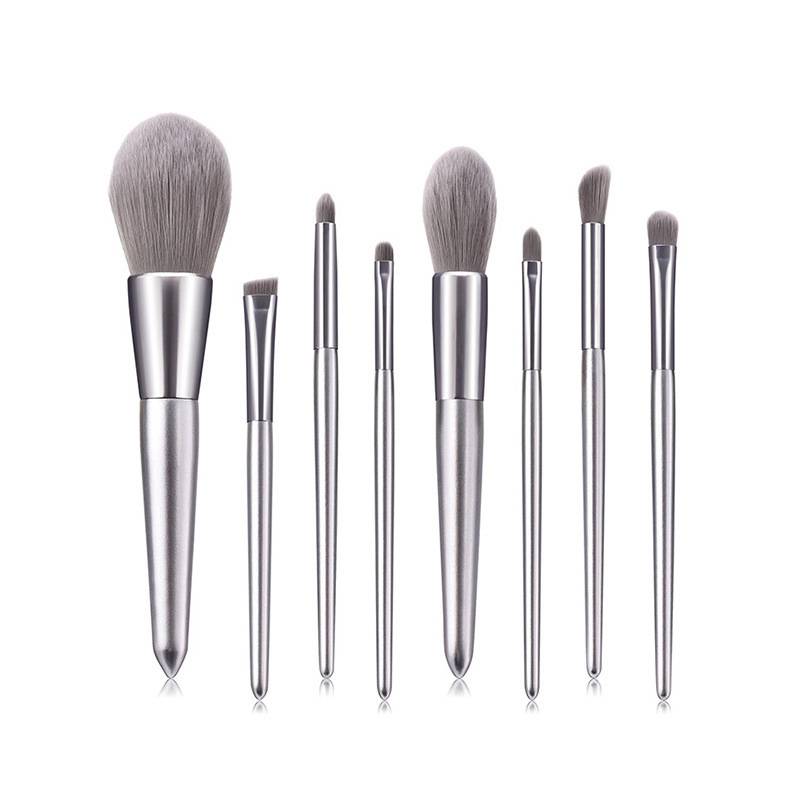 Qulu Cheapest Champagne Wooden Foundation Powder Cosmetic Eyebrow Eyeshadow Brush Kit Professional Makeup Artist Brush